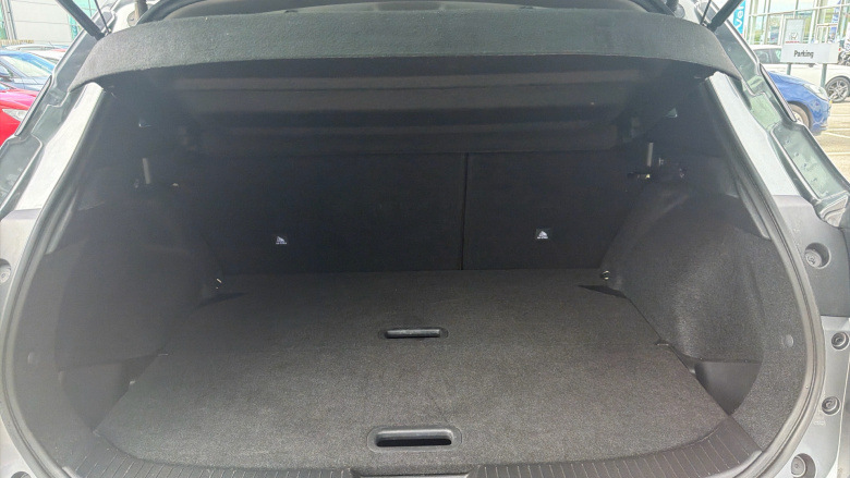 Nissan Qashqai 1.3 DiG-T MH N-Connecta 5dr Petrol Hatchback